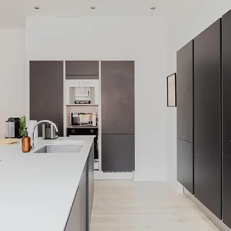 Amalienborg Stylish 2 Bed * Kopenhaga