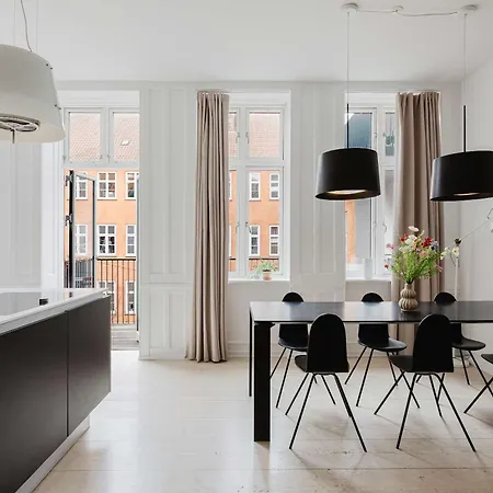 Apartament Amalienborg Stylish 2 Bed Kopenhaga