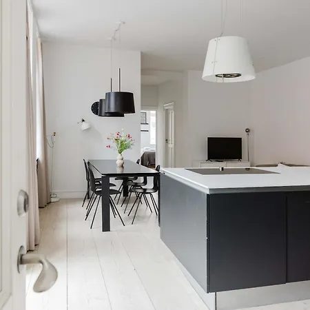 Amalienborg Stylish 2 Bed